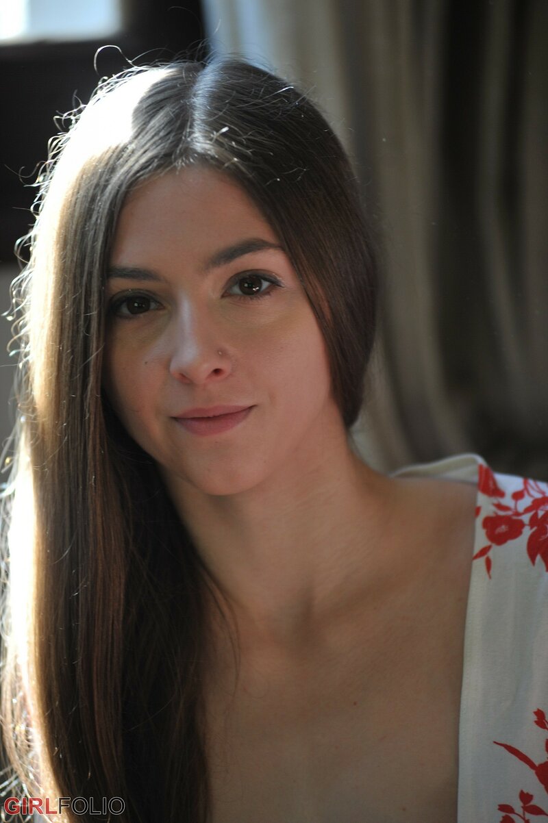Любовь, 23